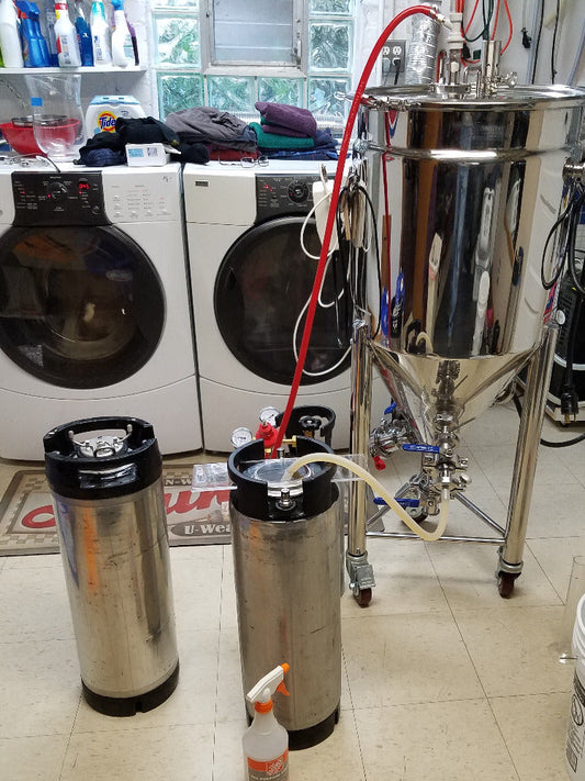 Racking beer to kegs